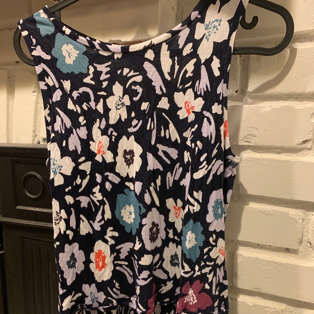 LOFT XS Tanktops - Picture 1 of 6